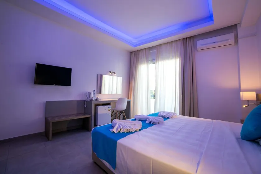 Flora Maria Hotel - Image 1