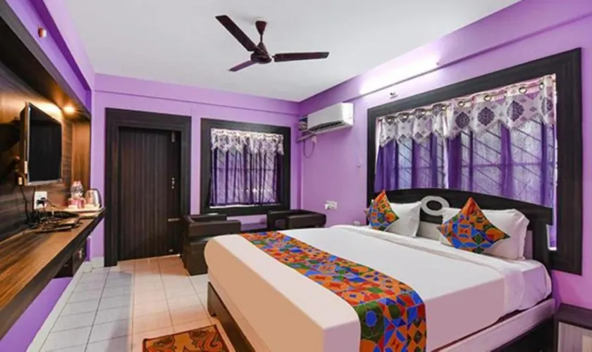 Goroomgo Bollywood Premium Beach View Puri with Balcony - Image 1