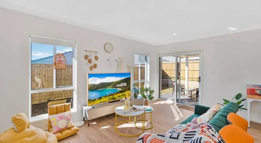 Amazing 4 rooms House near SpringField Lakes - Image 1