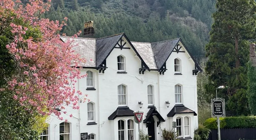 The Buckley Arms - Image 1