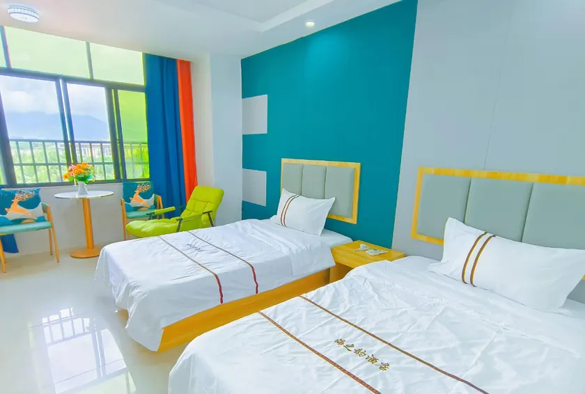 Blue View Bay Business Hotel - Image 1