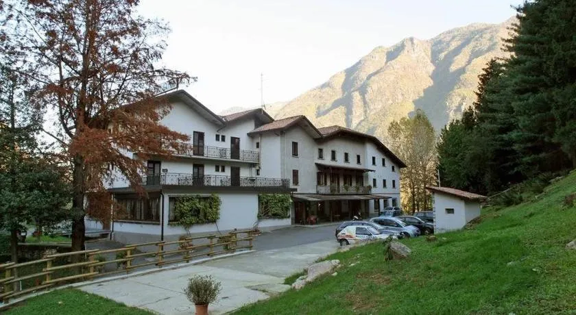 Albergo Il Castellino - Image 1