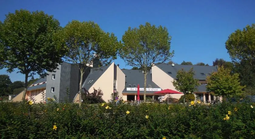 Au Relais de l'Oust - Image 1