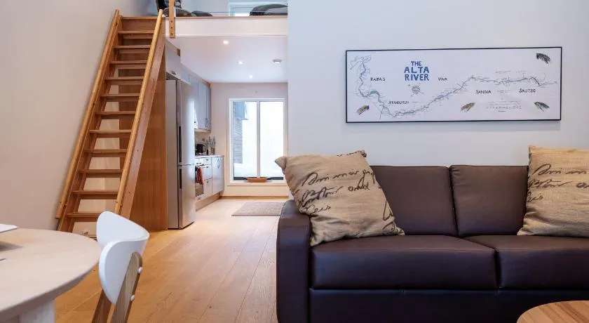 GLØD Pine Forest Lodging - Image 1
