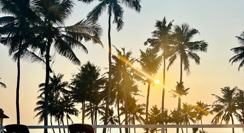 Sunset Ville Beach Resort - Image 1