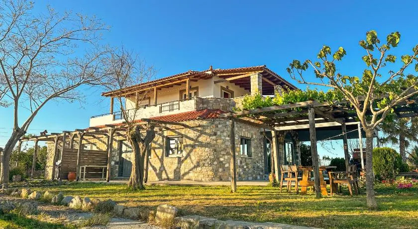 Casa De Linda - Image 1