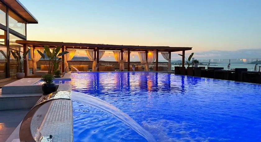 Ferush Boutique Hotel - Image 1