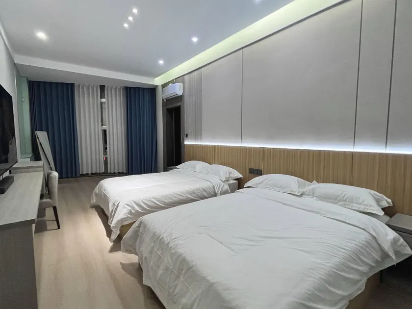 Chongxin Shibuya Hotel - Image 1