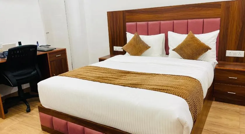 Private Stay Residency - Image 1
