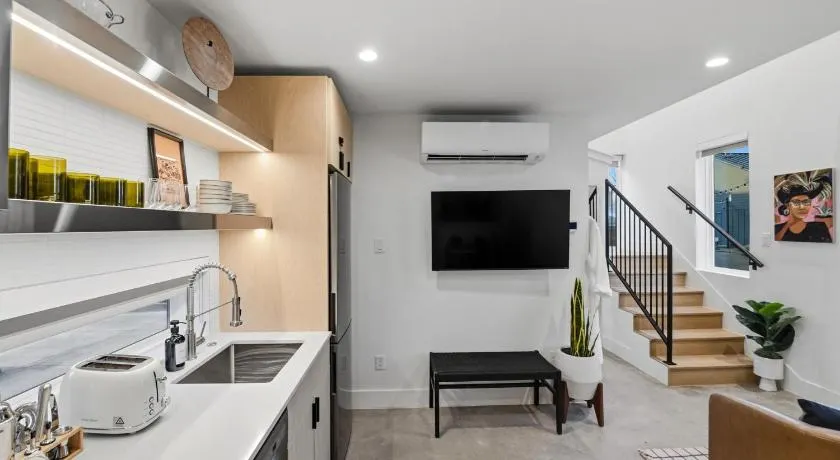 Hotel SOMA - Image 1