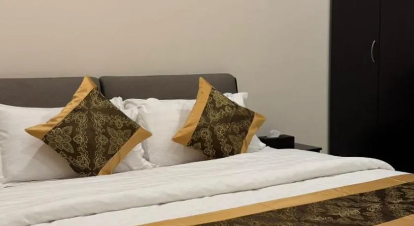 شقق زهرة الضباب للشقق المخدومة - Image 1