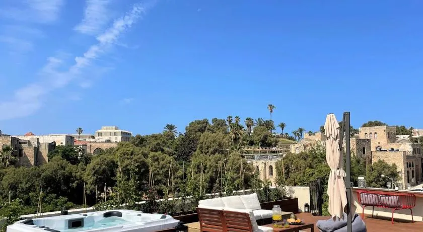 Appartement avec barbecue, terrasse et internet haut débit | Proche Église Saint-Pierre de Jaffa | Vue mer - Image 1