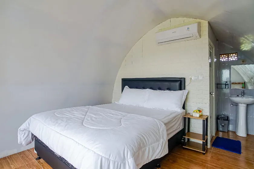 Rainbow Glamping - Image 1