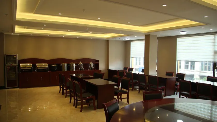 Xindaze Hotel - Image 1