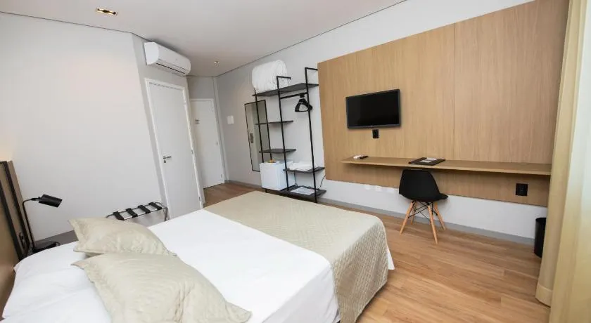 Origens Hotel - Image 1