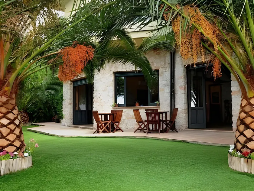 Villa Anita Apartments - Image 1