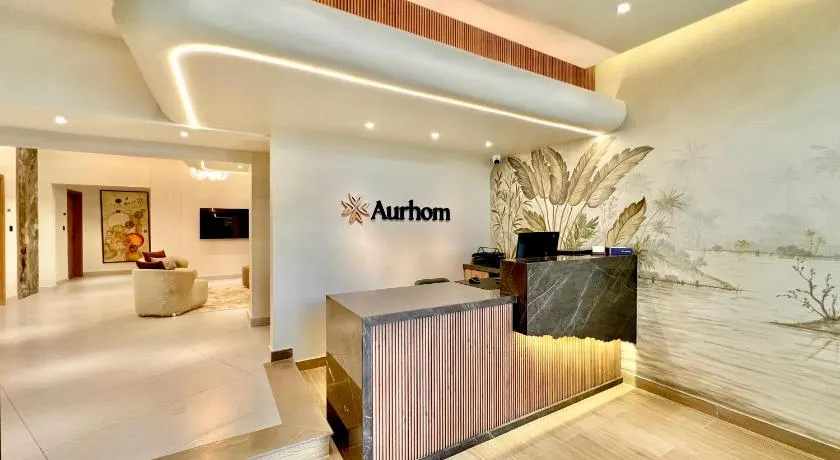 Aurhom By Royal Inn - Image 1