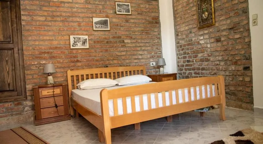 Guesthouse Belle View Old Town - Image 1