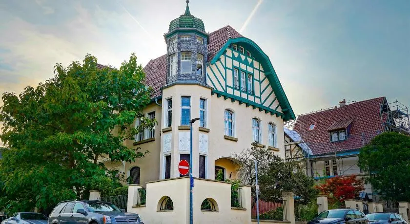 Traumhaft wohnen in Jugendstilvilla - Image 1