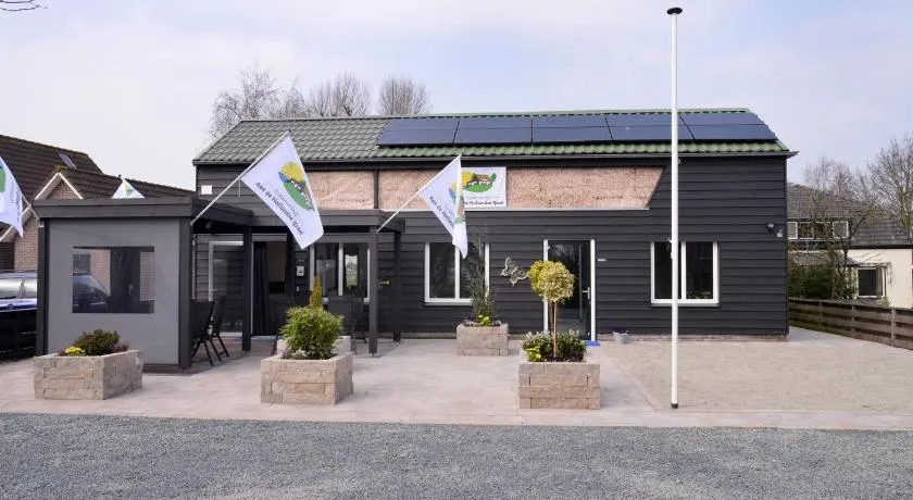 Guest House Aan de Hollandse IJssel - Image 1