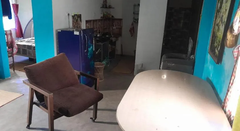 Ganga river House - Image 1