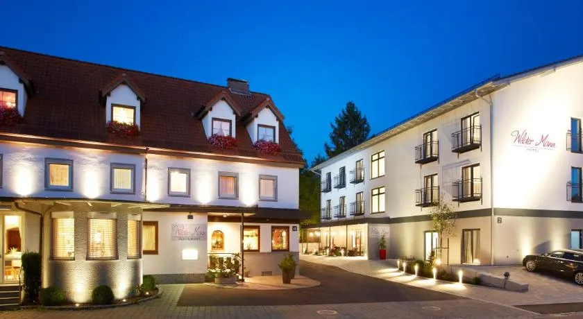 Hotel & Restaurant Wilder Mann - Image 1