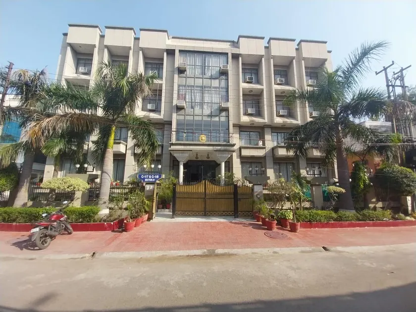 Surya Palace Noida - Image 1