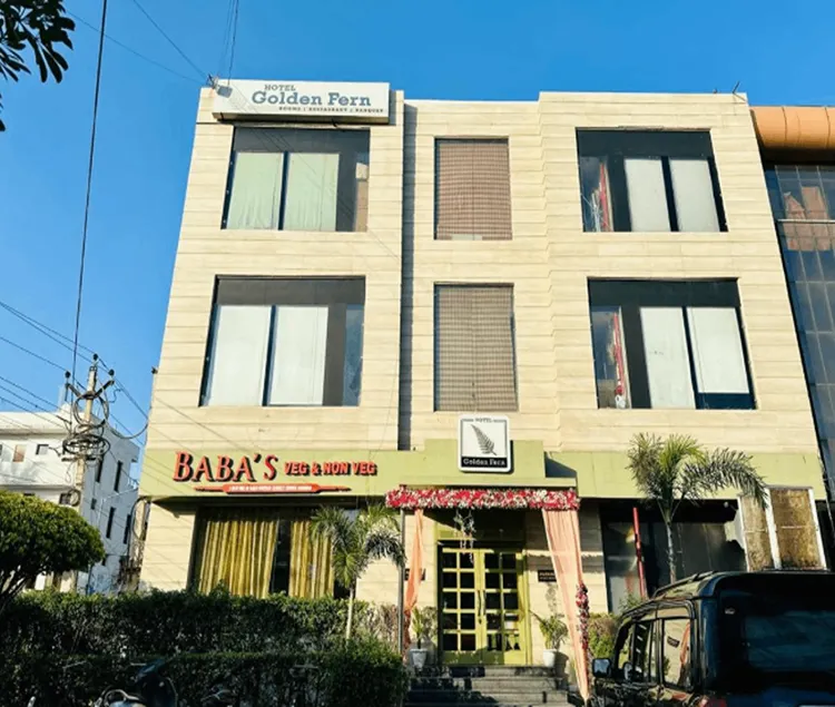 Hotel Golden Fern - Image 1