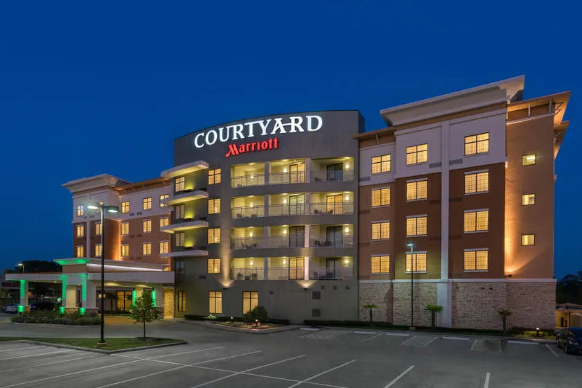 Courtyard By Marriott Houston Kingwood - Image 1