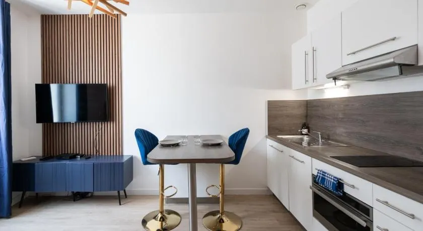 Le Hirvi - cocon zen et épuré à 10min Vieux Lyon - Image 1