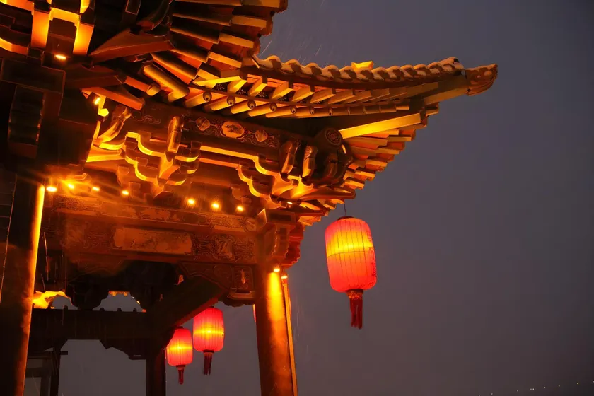 Chong Ning Castle Hotel - Image 1