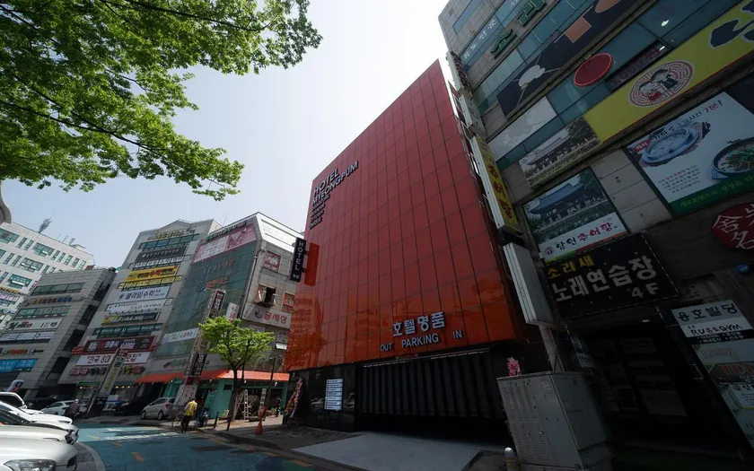 인천명품호텔 - Image 1