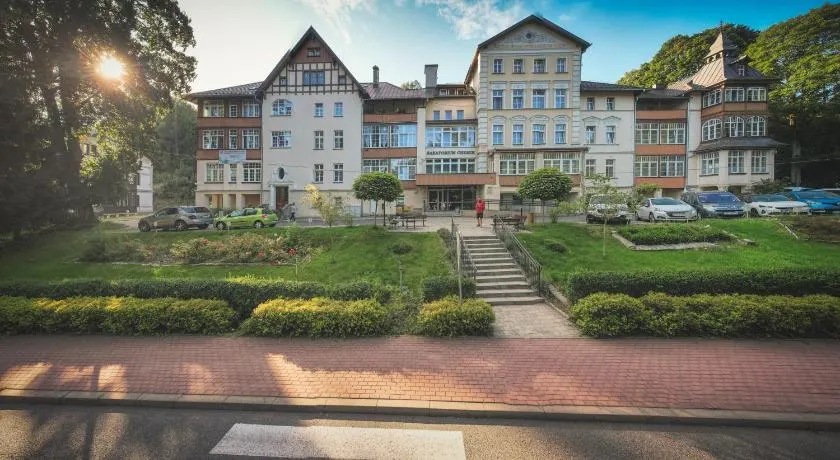 Sanatorium Uzdrowiskowe Chemik - Image 1