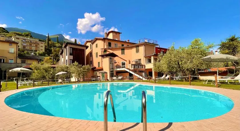Albergo Vittoria - Image 1