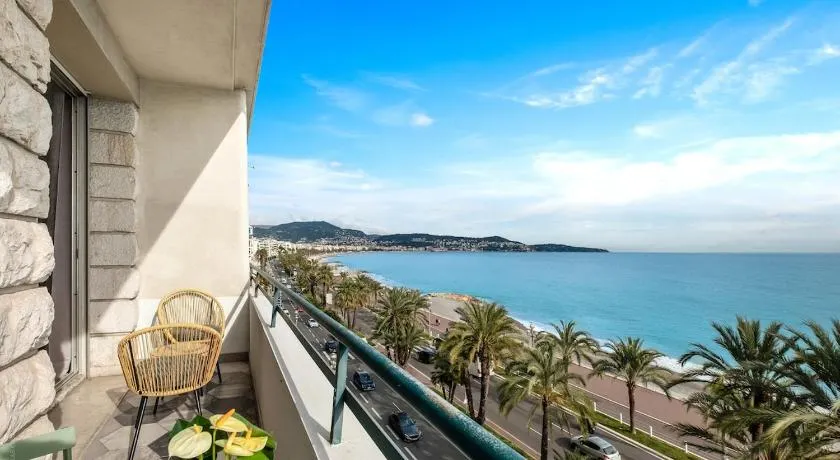 Baie des Anges - Image 1