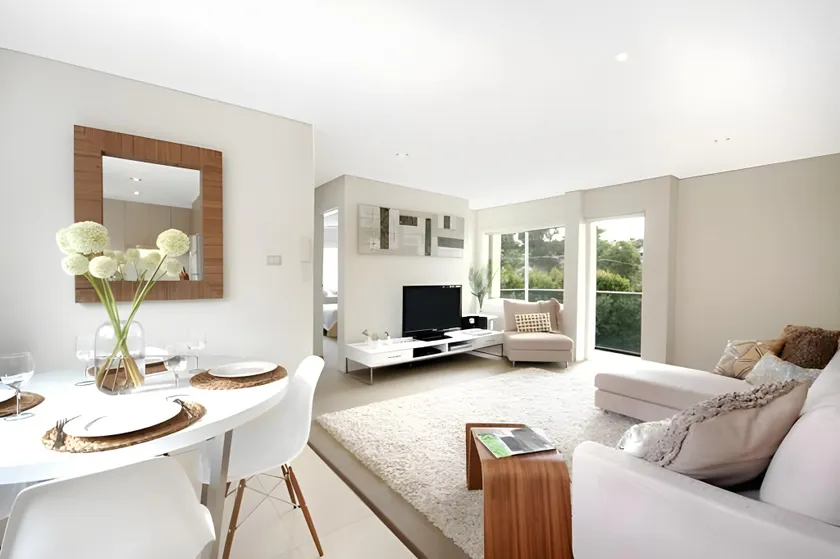 VELLY-Modern Light 2BR Moments from Clovelly Beach - Image 1