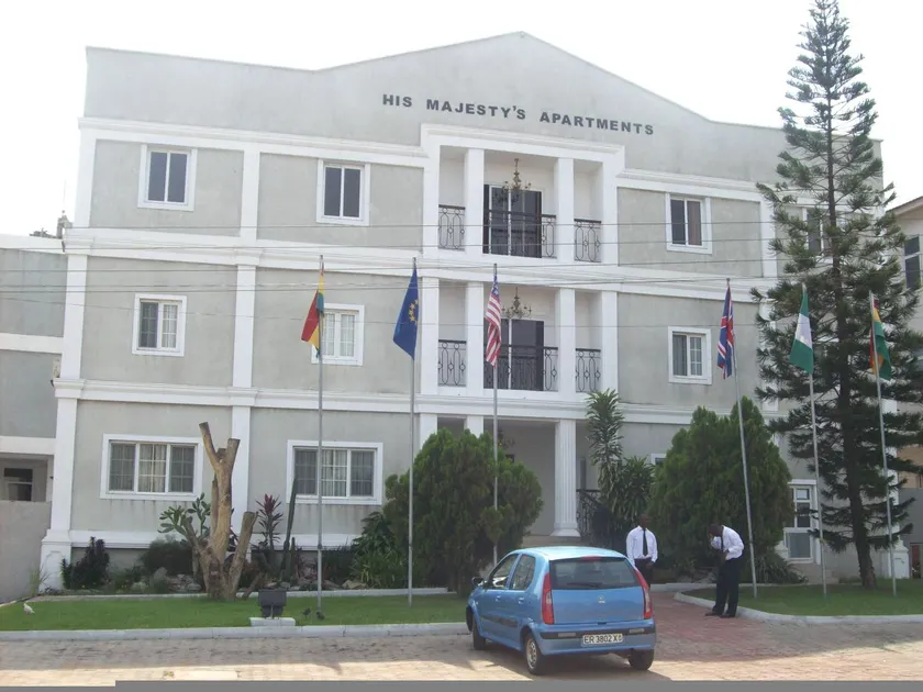 His Majestys Hotel - Image 1
