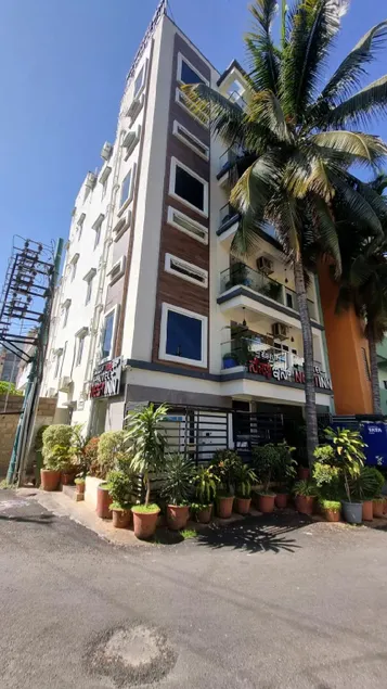 HOTEL NEST Inn - Image 1