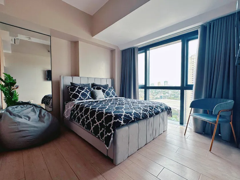 Eastwood High Life  - Spectacular City View - Image 1