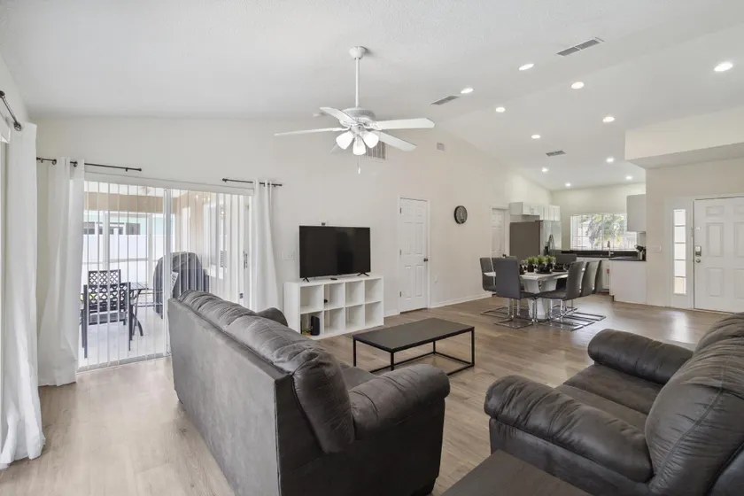 Great Community, Amazing Private Pool, Near Disney! - Image 1