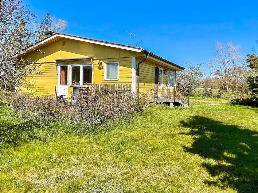 6 person holiday home in Borgholm - Image 1