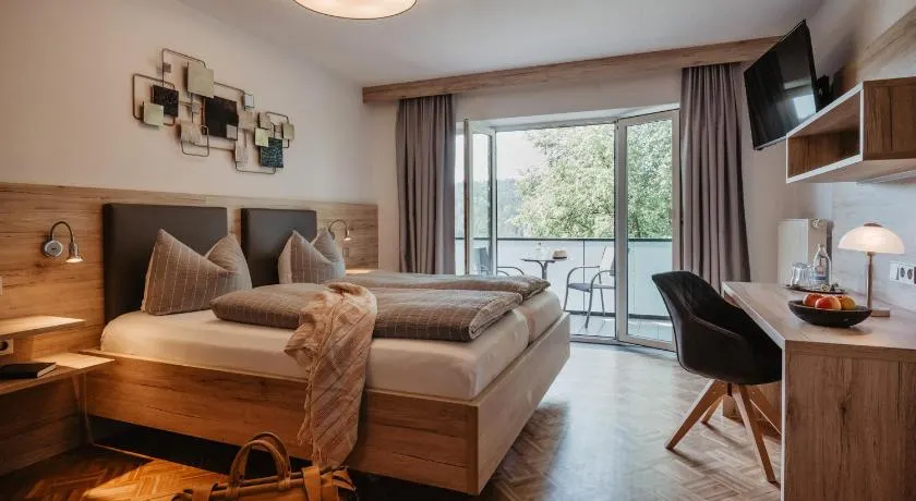 Hotel am Haidel - Image 1