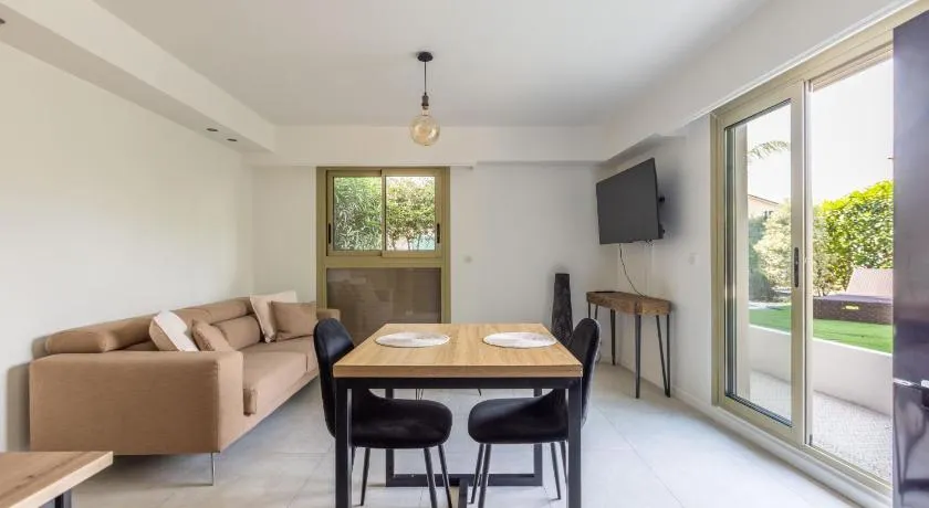 Cagnes sur mer, 1 bedroom with Garden-Air conditioning-Wifi - Image 1
