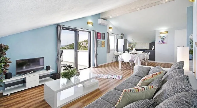 Sea Forever Apartments - Image 1