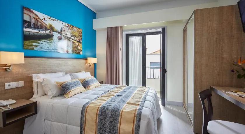 Suites & Hostel Cidade Aveiro - Image 1