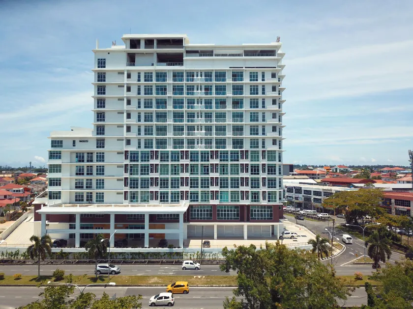 Stirling Suites Hotel &  Serviced Apartment - Image 1
