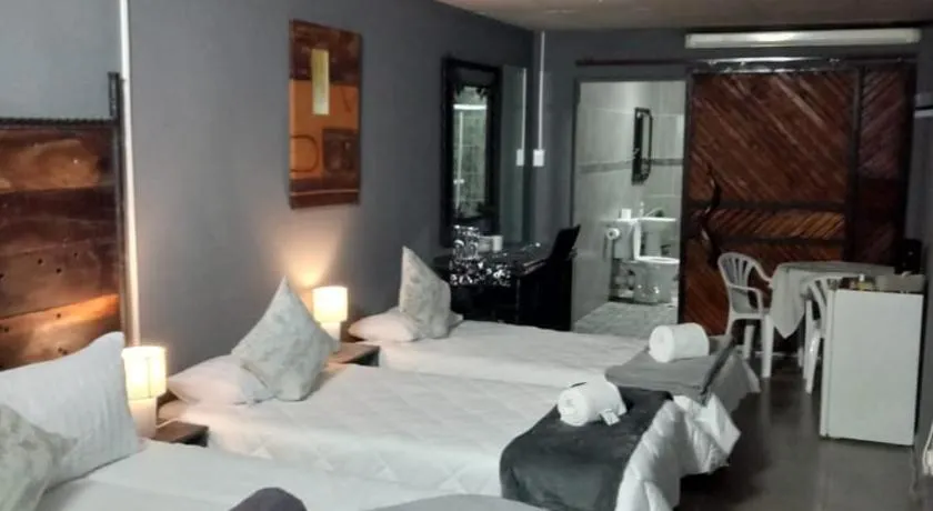 Ay Jay's Guesthouse - Image 1