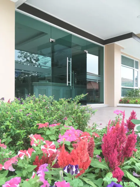 Boonbundal Hotel - Image 1