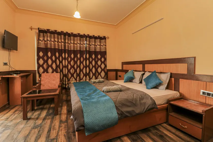 jamspal guest house - Image 1