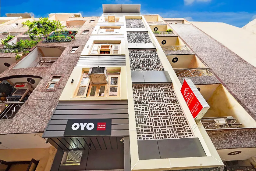 HOTEL O THE ROYALL RESIDENCY - Image 1